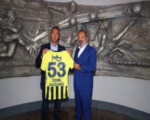 Aksa ve Fenerbahçe Güneş Enerjisi Projesi Anlaşması Yaptı